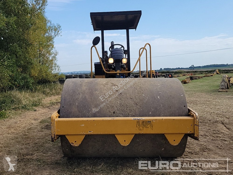 Compactador Caterpillar CS553E