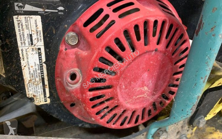 Compactor Ammann plaque vibrante essence