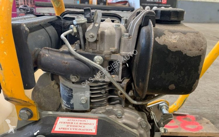 Compactador Ammann plaque vibrante diesel