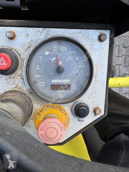 Compactador Ammann AV 33-2