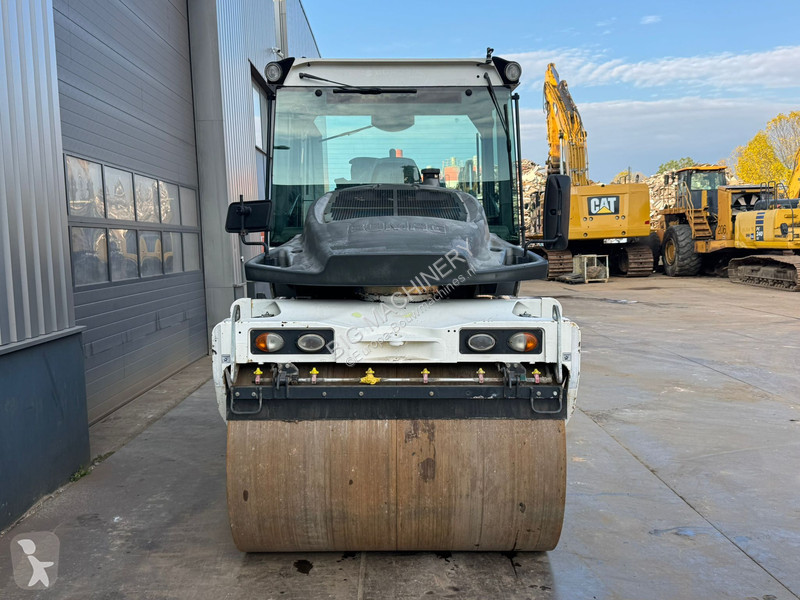 مدحلة Bomag BW174 AP4