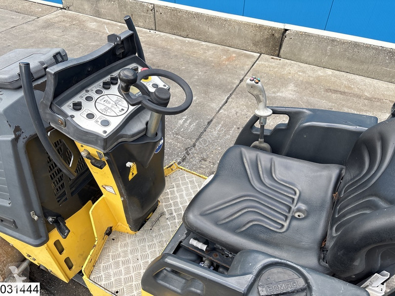 Zhutňovač Bomag 100ADM-5 2207h, 15,1KW