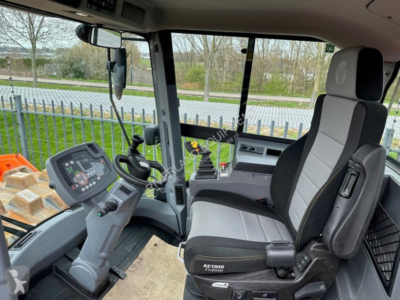 Zhutňovač Hamm HC 180 i year 2022 demo new with...