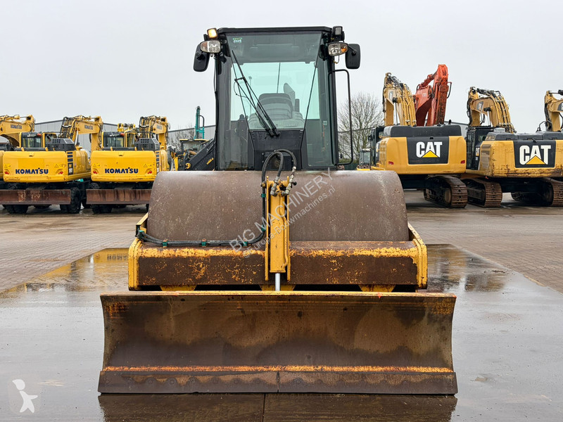 Jordstamper Caterpillar CS563E