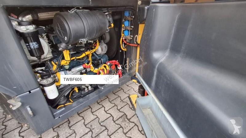Zhutňovač Bomag BW154AP-4i