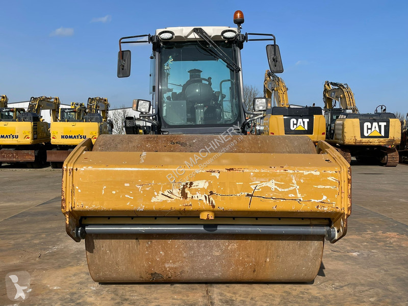 Zhutňovač Hamm H13i