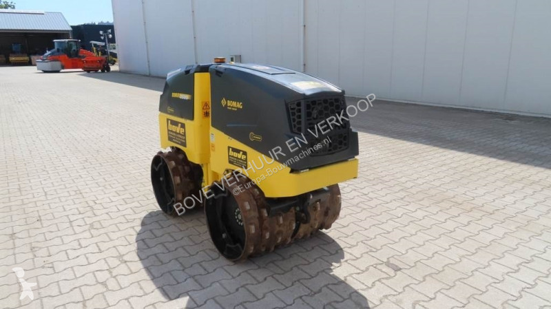 Compactador Bomag