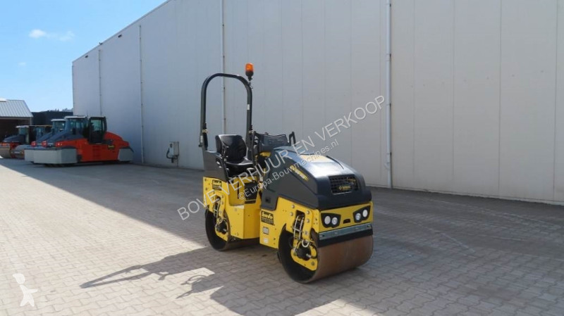Compactador Bomag BW80 AD5