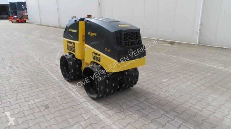 Compactador Bomag