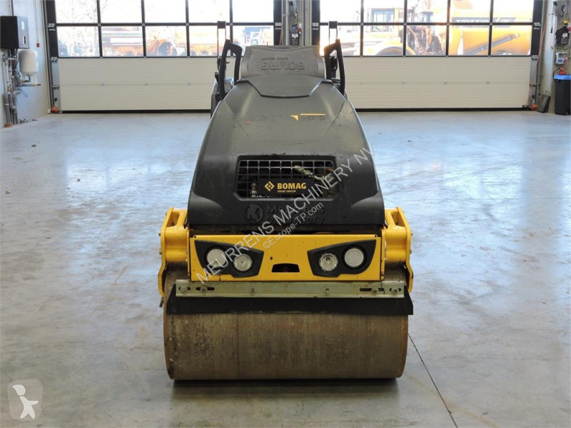 مدحلة Bomag
