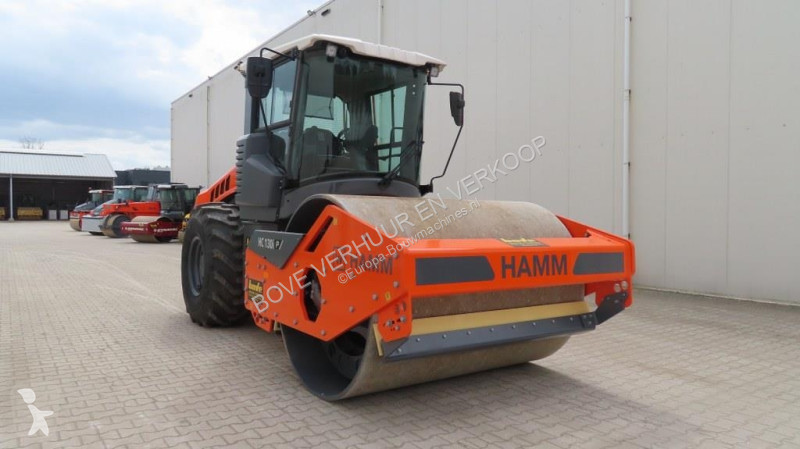 Compactador Hamm HC130i