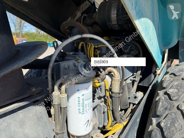 Zhutňovač Bomag BW213 D4, Vibration, Walzenzug,...