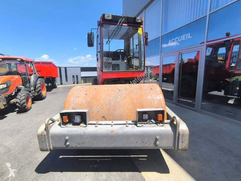 مدحلة Bomag