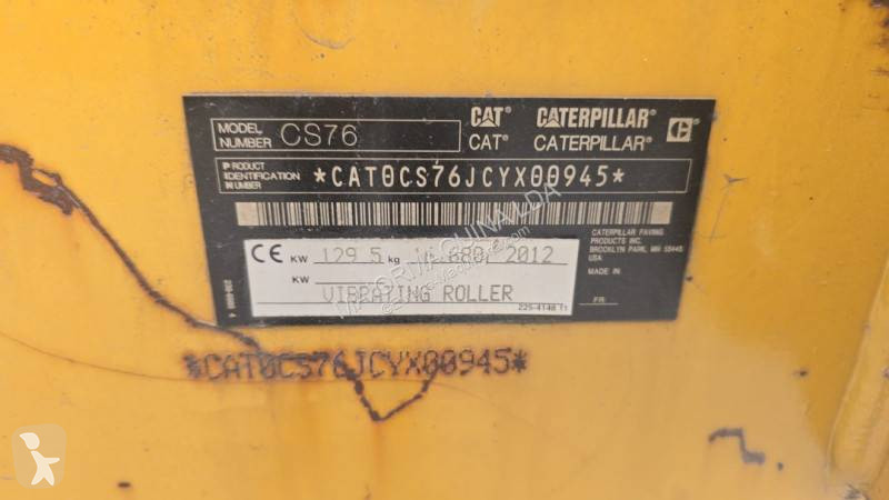 Zhutňovač Caterpillar CS76