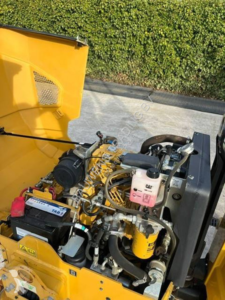 Jordstamper Caterpillar CB 1.7