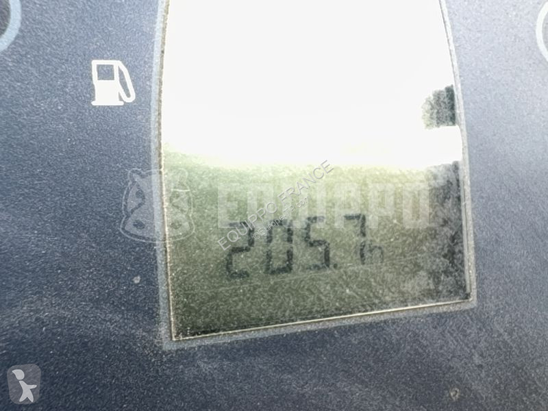 Zhutňovač Bomag AD4