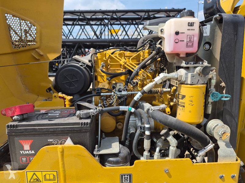 Jordstamper Caterpillar CB1.7