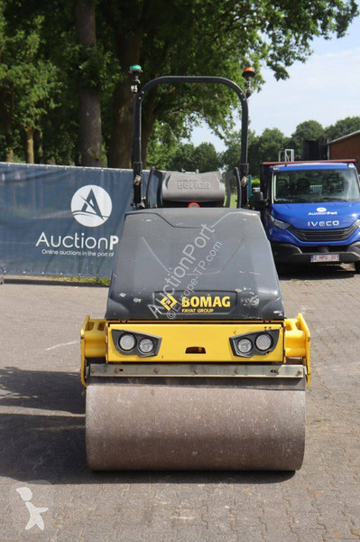 مدحلة Bomag BW120 AD4