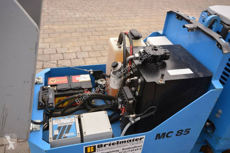 Zhutňovač Weber MC 85