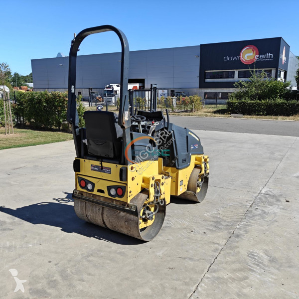 مدحلة Bomag BW100 ADM5