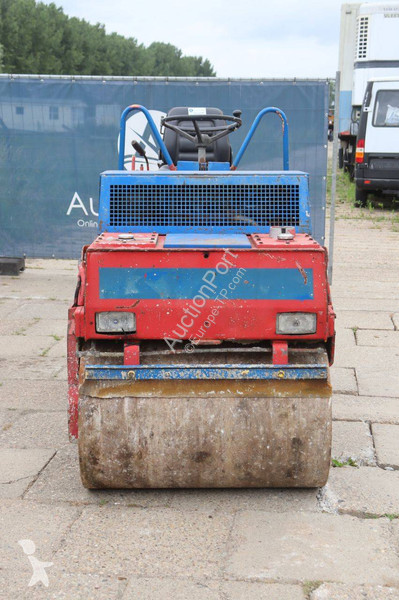 Compacteur Bomag 100AD