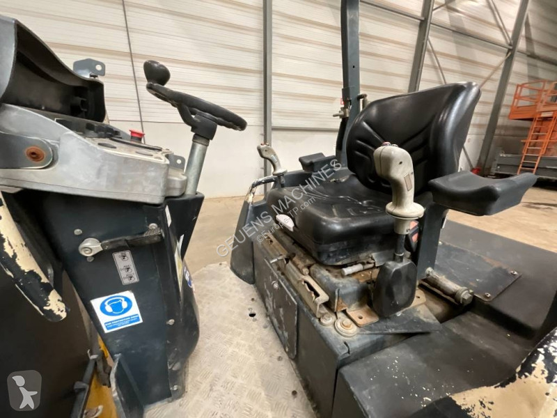 Compacteur Bomag AD5