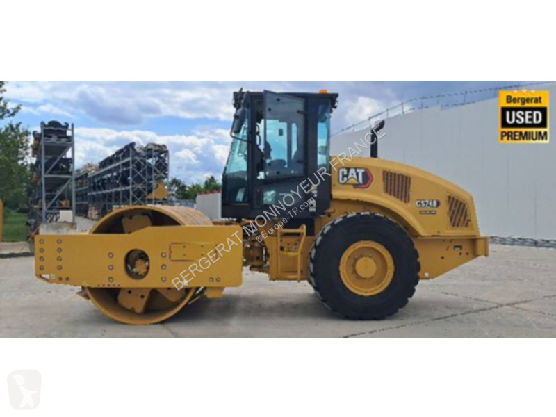 Compacteur Caterpillar
