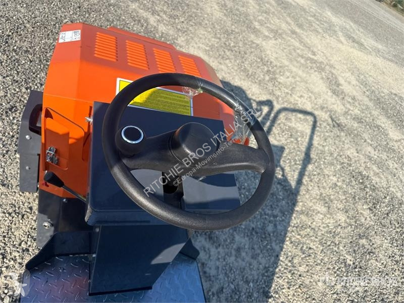 Дорожний коток  TP-JS800 Double Drum Roller