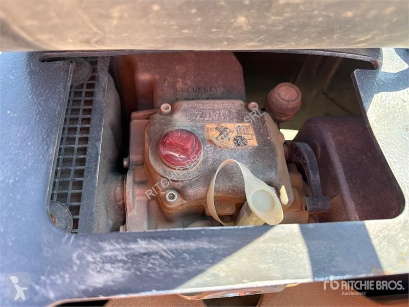Compactador Bomag BPR 70/70D Vibratory Plate...