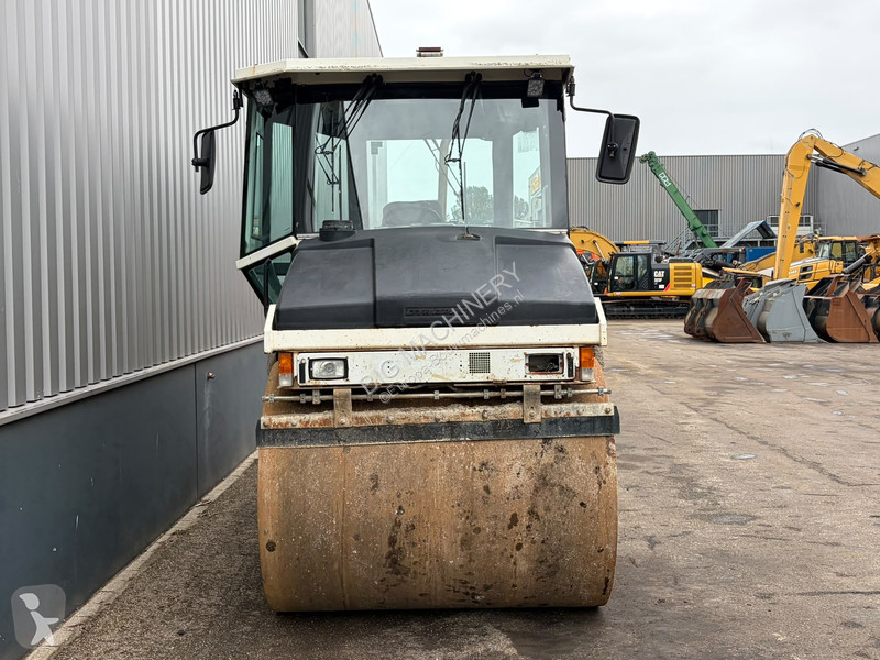 Compactador Dynapac C HF