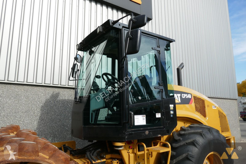 Compacteur Caterpillar