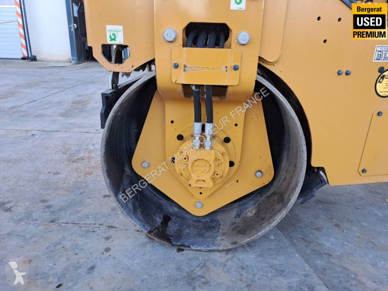 Валяк Caterpillar CB2.5GC