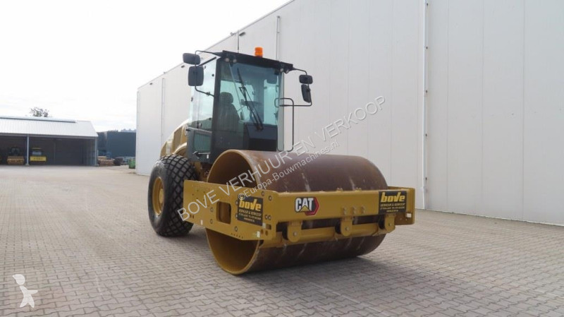 Валяк Caterpillar CS12