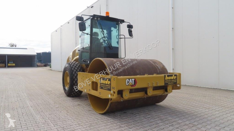 Валяк Caterpillar CS12