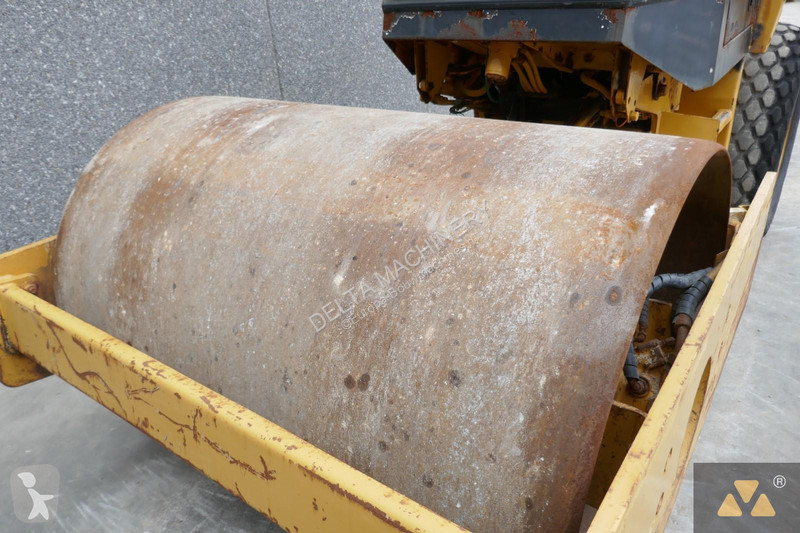 Compactador Caterpillar CS433C