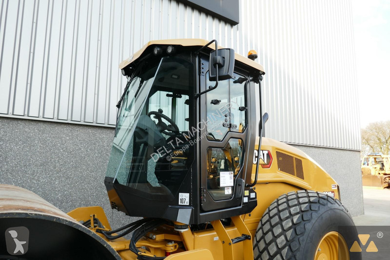 Compactador Caterpillar CS10GC