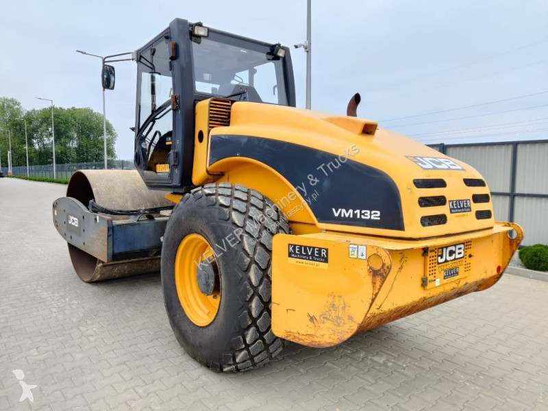 Jordstamper JCB VM 132  roller