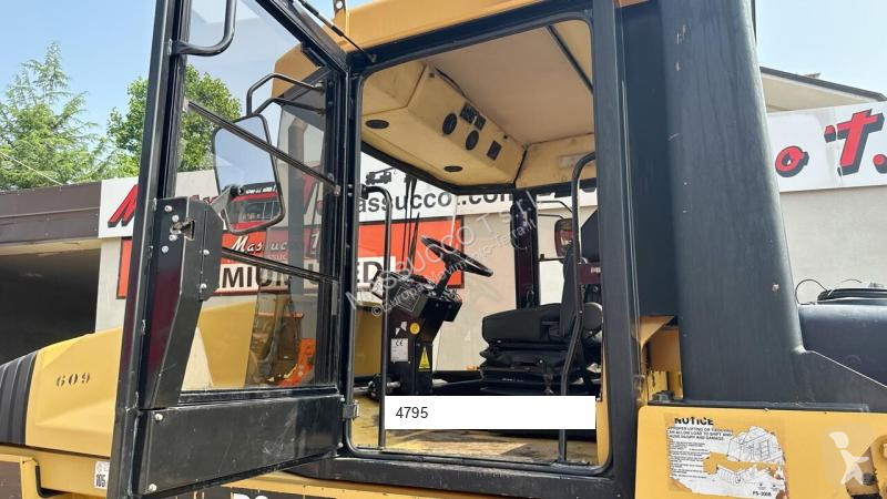 Compactador Caterpillar PS-300B