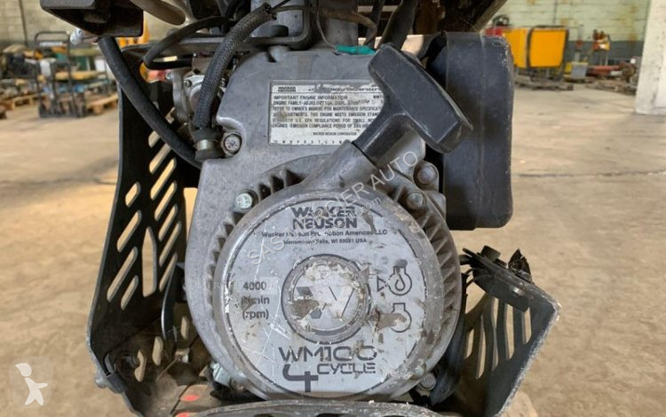 Compactor Wacker Neuson pilonneuse essence