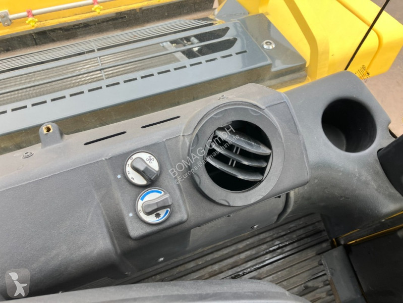 Zhutňovač Bomag  BW 202 AD-4  Stage IIIa/Tier 3