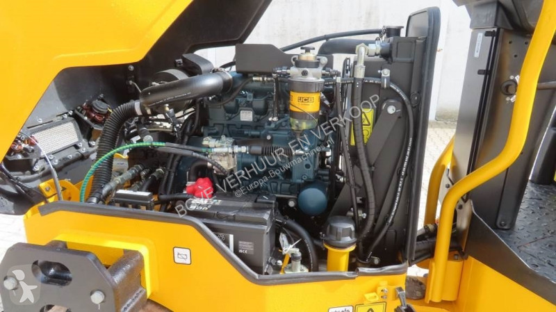 Compactador JCB