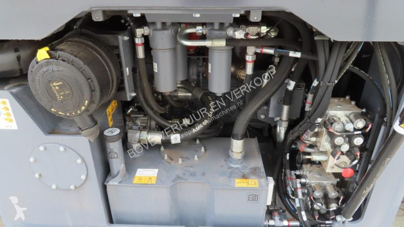Compactador Hamm HX90I VV-S