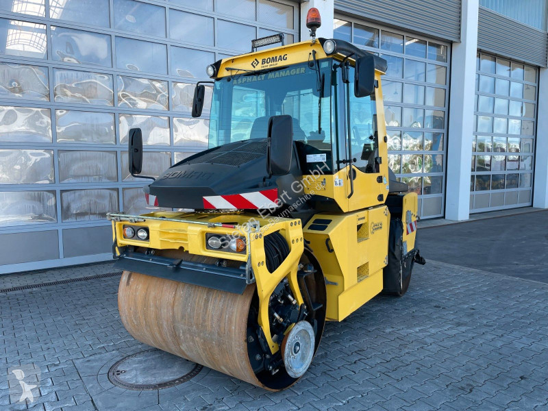 Zhutňovač Bomag ACP4i / nur 1.751h / Asphalt...