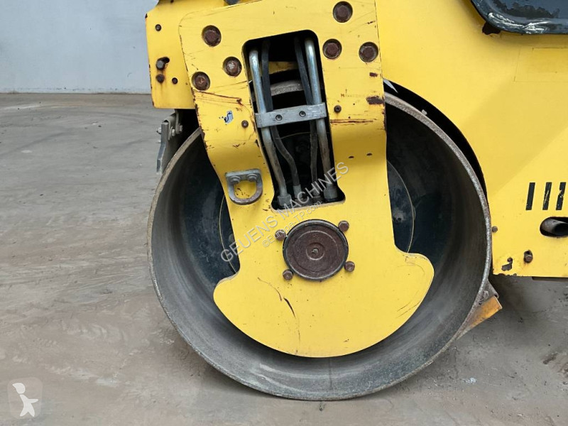 Compacteur Bomag AD5