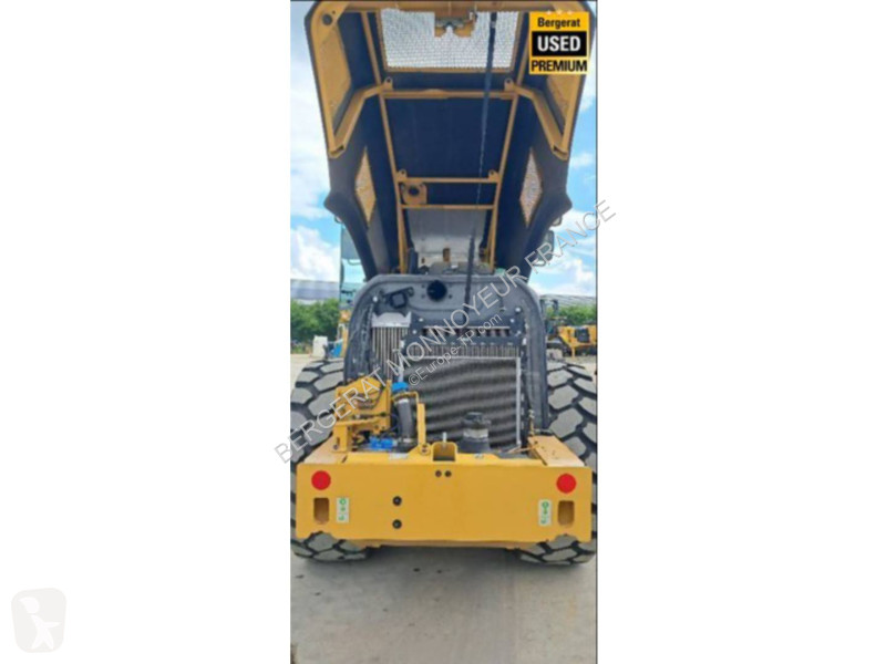 Compacteur Caterpillar