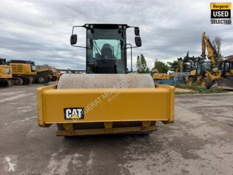 Compacteur Caterpillar 4F