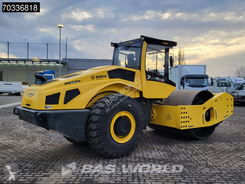 Vibrohenger Bomag BW226 D-5 CL Cummins Engine