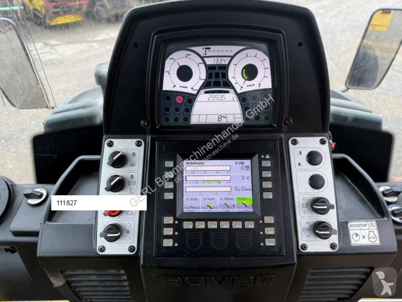 Vält Bomag AP4i