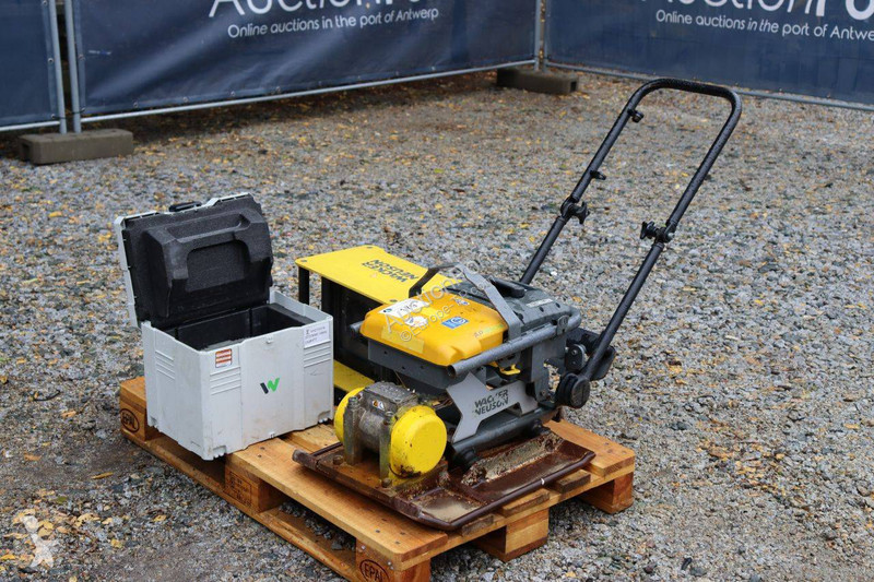 Compacteur Neuson AP1850e