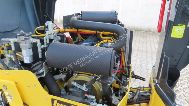 Валяк Bomag AD-5